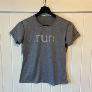 Brooks Running t-shirt (active wear) - XS